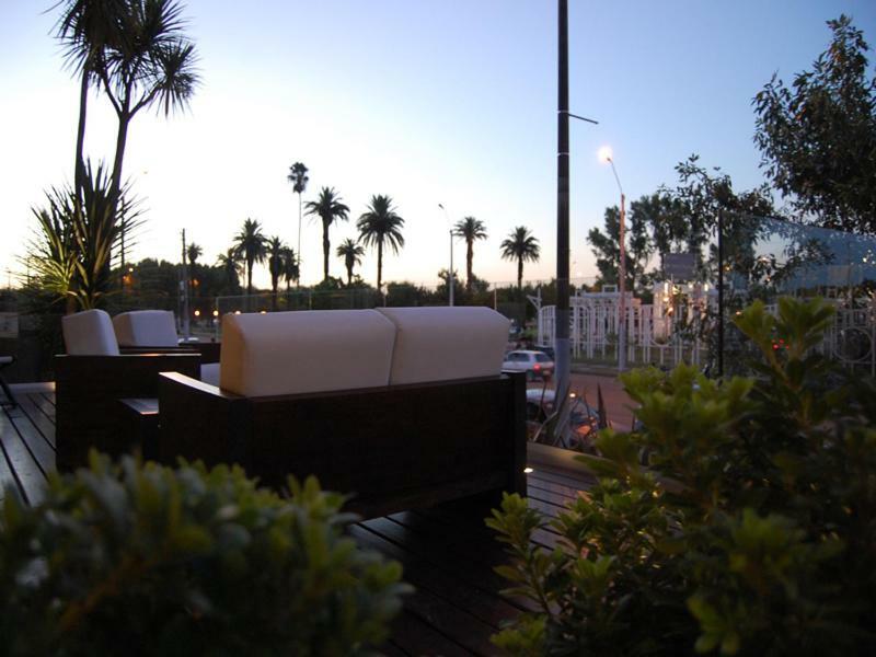 Mercedes Rambla Hotel Buitenkant foto