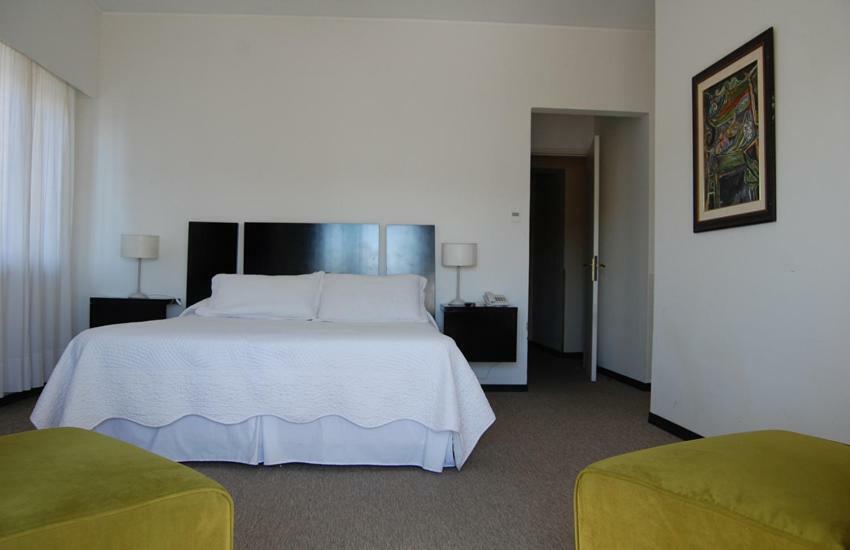Mercedes Rambla Hotel Buitenkant foto